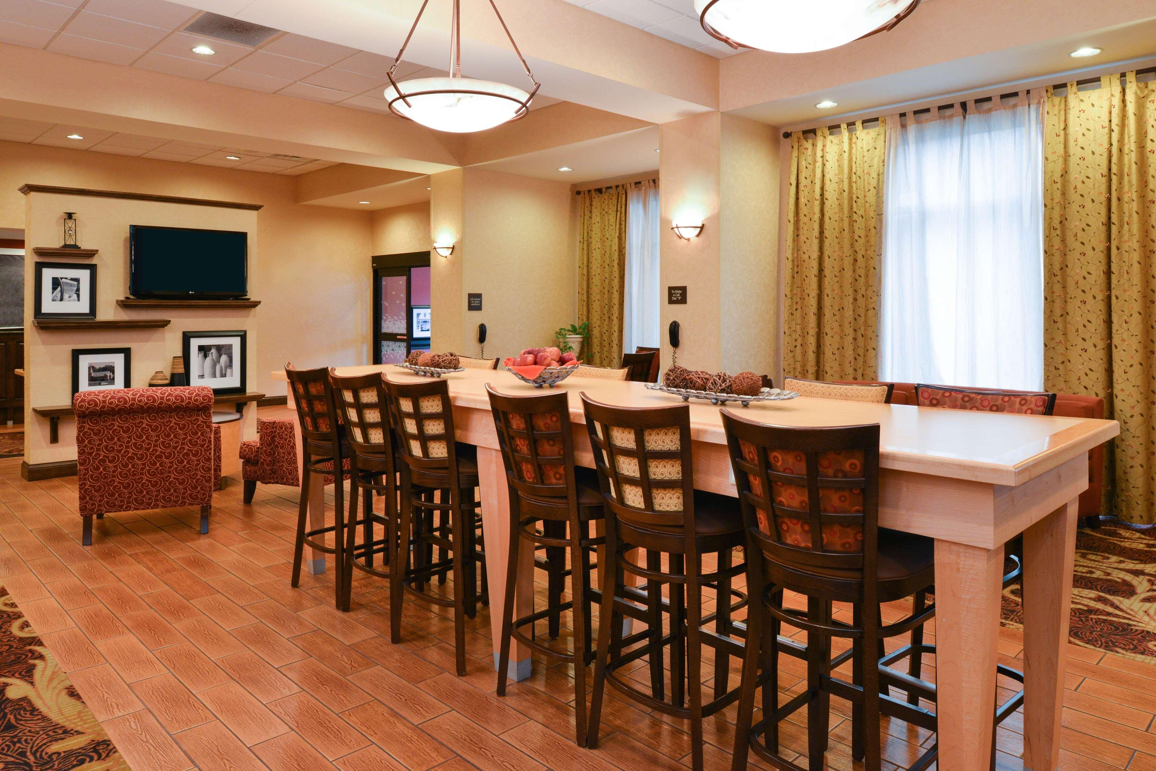 Hampton Inn Williamsburg Extérieur photo