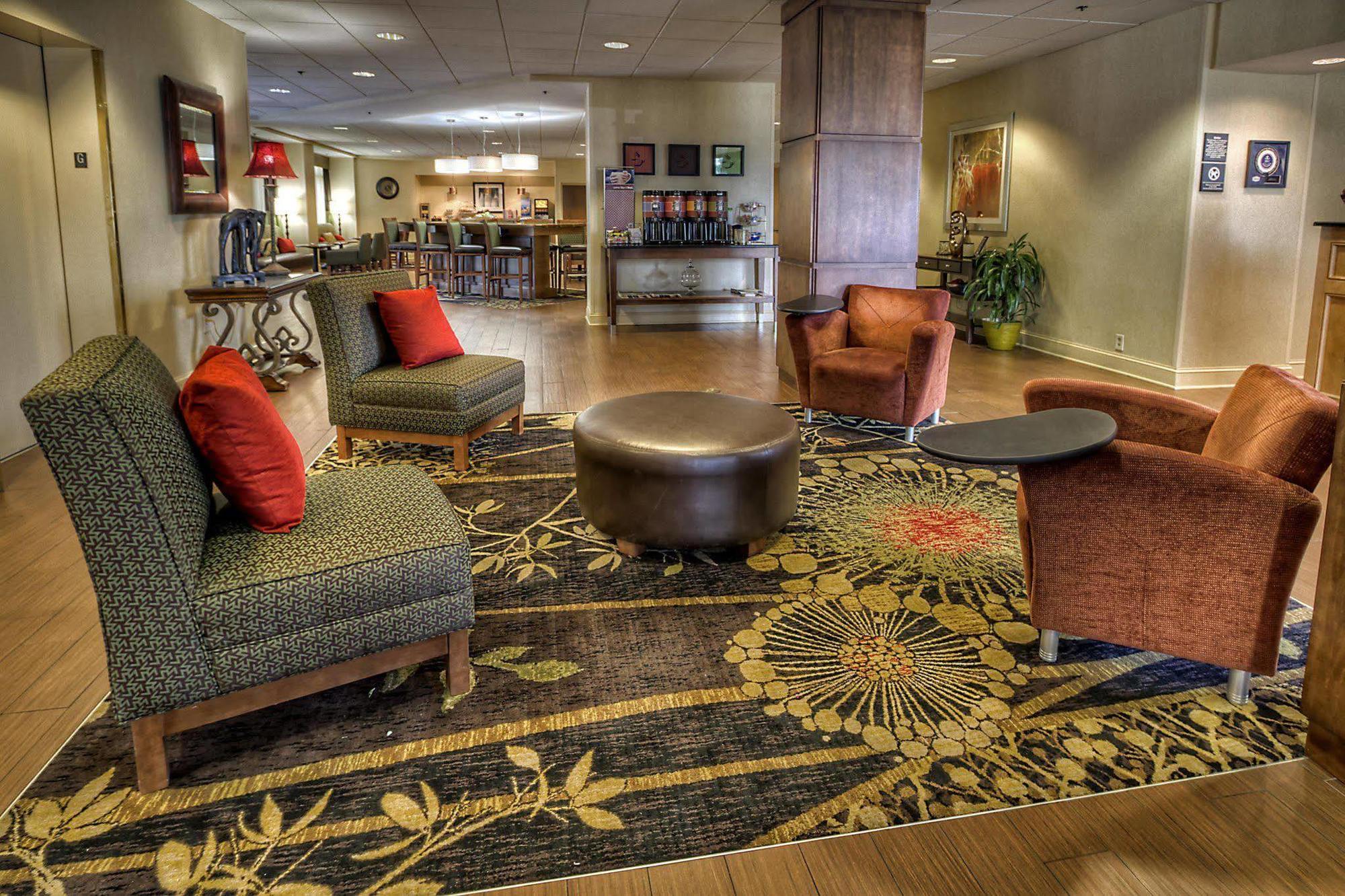 Hampton Inn Williamsburg Extérieur photo