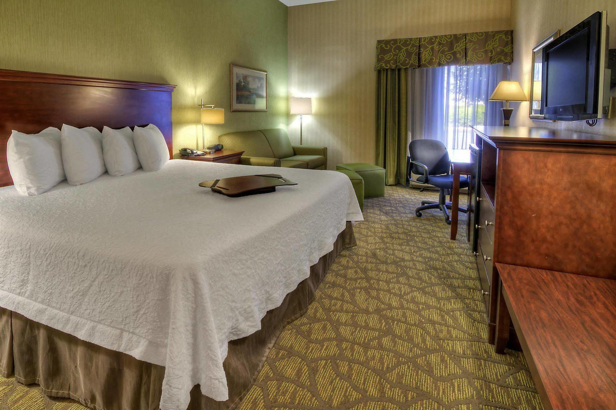 Hampton Inn Williamsburg Extérieur photo